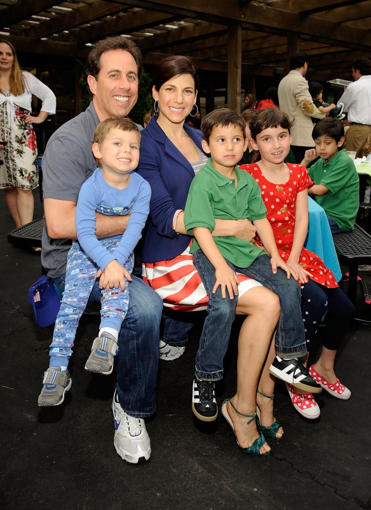 Jerry Seinfeld, Jessica Seinfeld and kids in June 2009